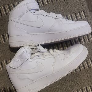 White Nike Air Force 1s